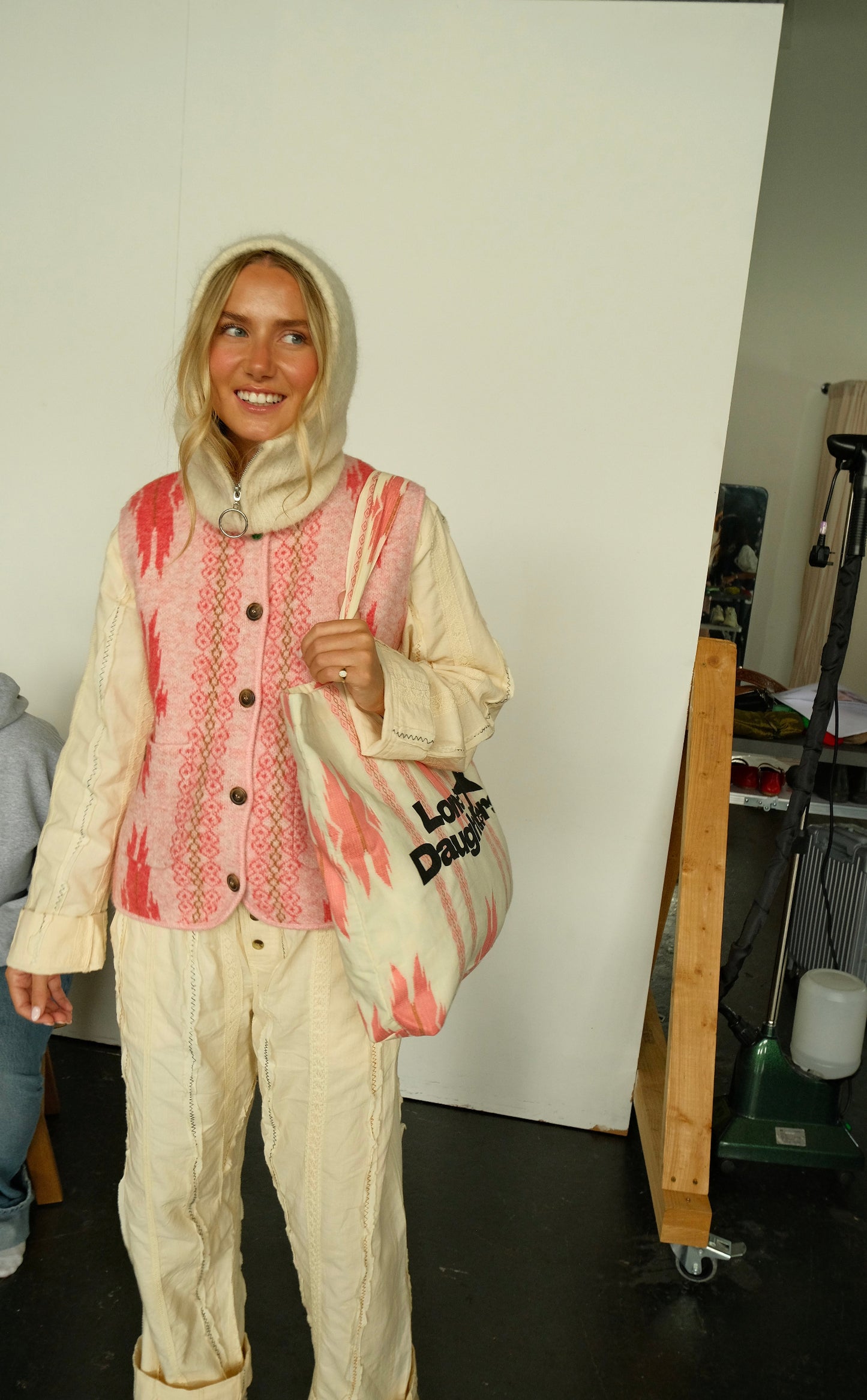 Nevada Desert Waisty