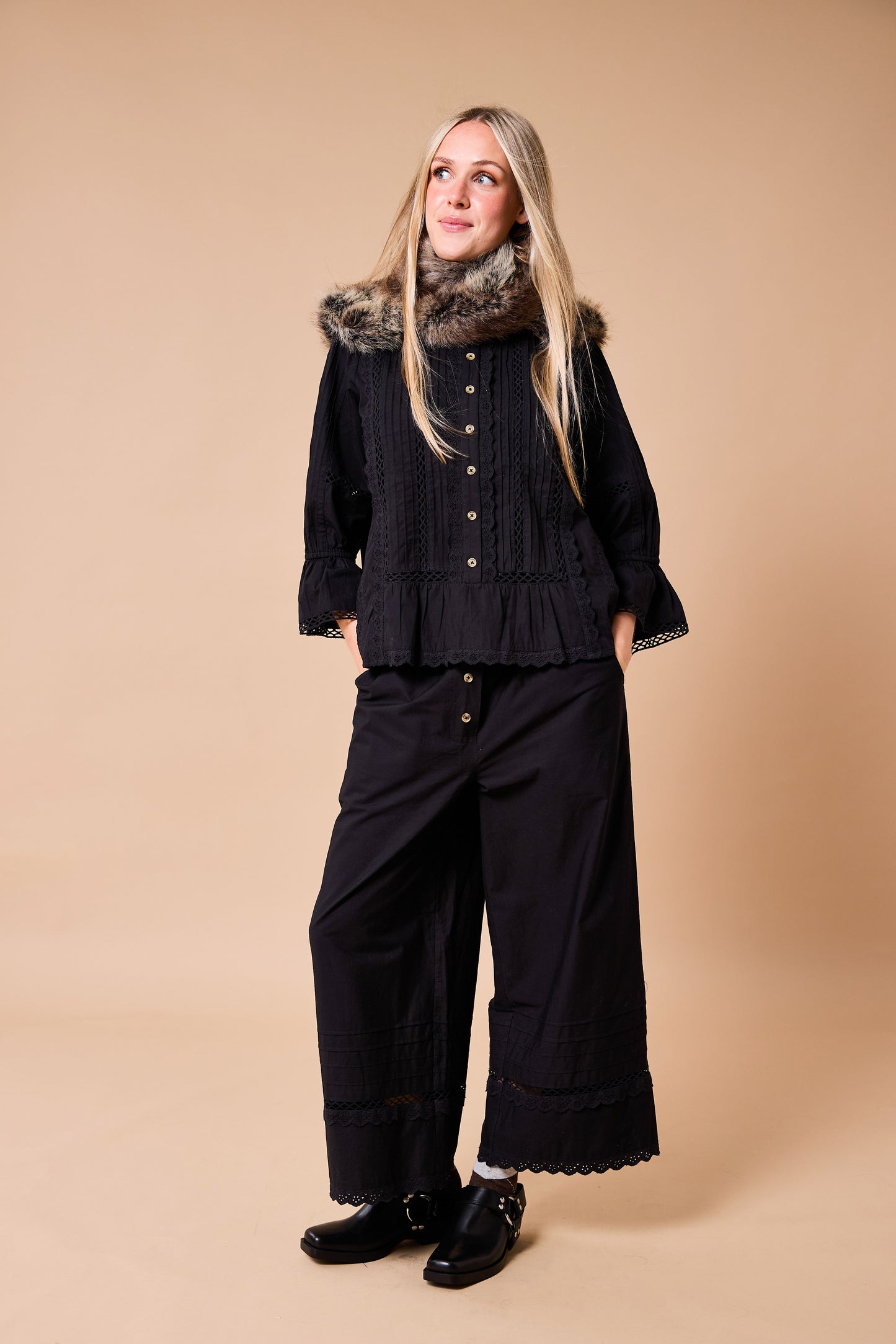 St.Germain Day-j Set - Black